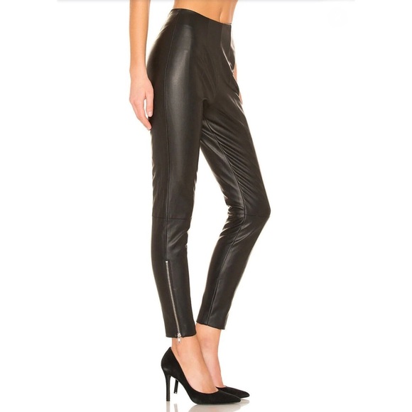 REVOLVE Lover and Friends Keaton Legging in Black Size L - Picture 4 of 9